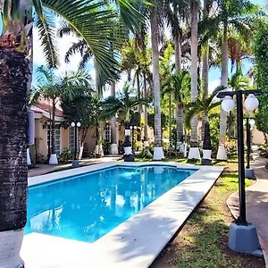 residencial-tulipanes.quintano-roohotels.com/