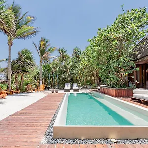 casa-cantarena.quintano-roohotels.com/